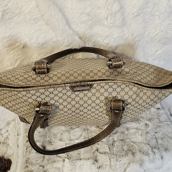 Celine Beige and Brown Patterned Tote - Picture 12 of 16